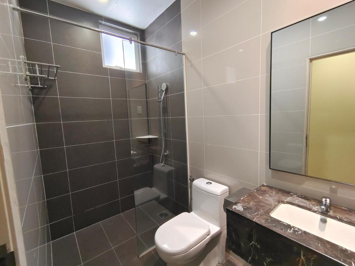 Hotel Metrasquare Malacca Bagian luar foto